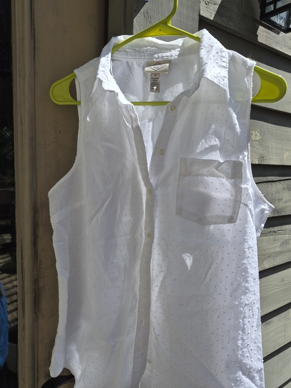 Classic White Sleeveless Button-Front Swiss Dot Shirt By St. Johns